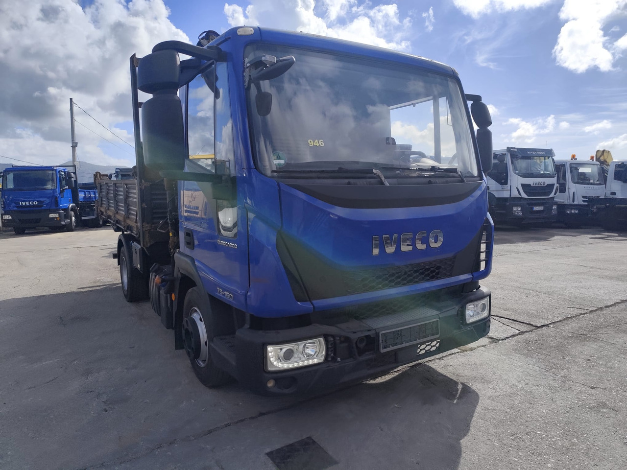 IVECO EUROCARGO 75-160 - Kraanwagen: afbeelding 2 IVECO EUROCARGO 75-160 - Kraanwagen: afbeelding 2
