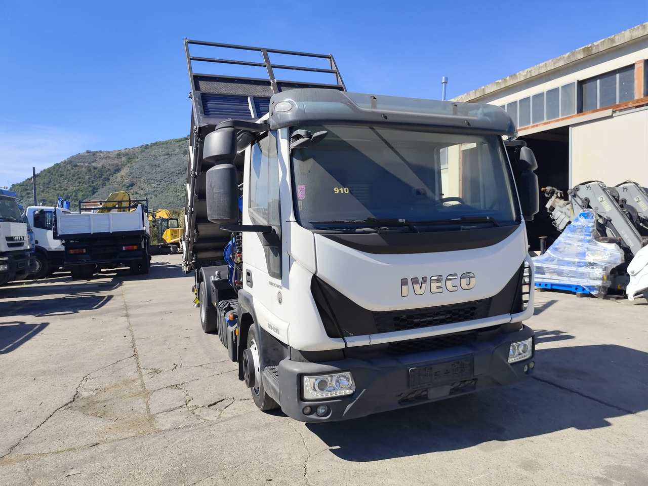 IVECO EUROCARGO 80-210 - Kraanwagen, Kipper vrachtwagen: afbeelding 5 IVECO EUROCARGO 80-210 - Kraanwagen, Kipper vrachtwagen: afbeelding 5
