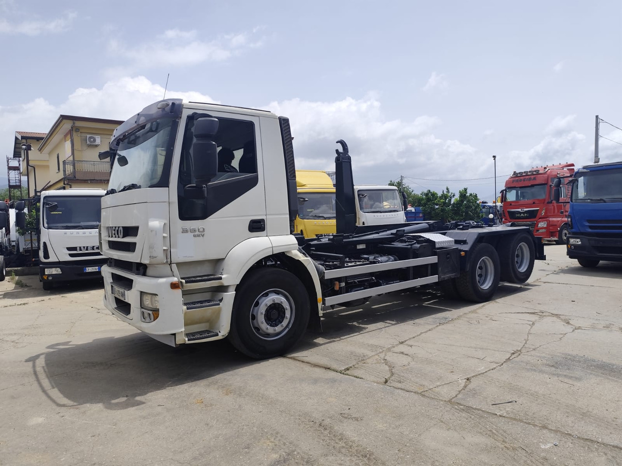 Haakarmsysteem vrachtwagen IVECO STRALIS 260S36: afbeelding 20 Haakarmsysteem vrachtwagen IVECO STRALIS 260S36: afbeelding 20