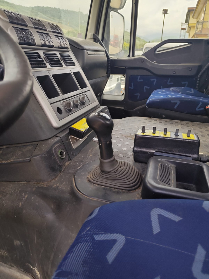 Haakarmsysteem vrachtwagen IVECO STRALIS 260S36: afbeelding 8 Haakarmsysteem vrachtwagen IVECO STRALIS 260S36: afbeelding 8