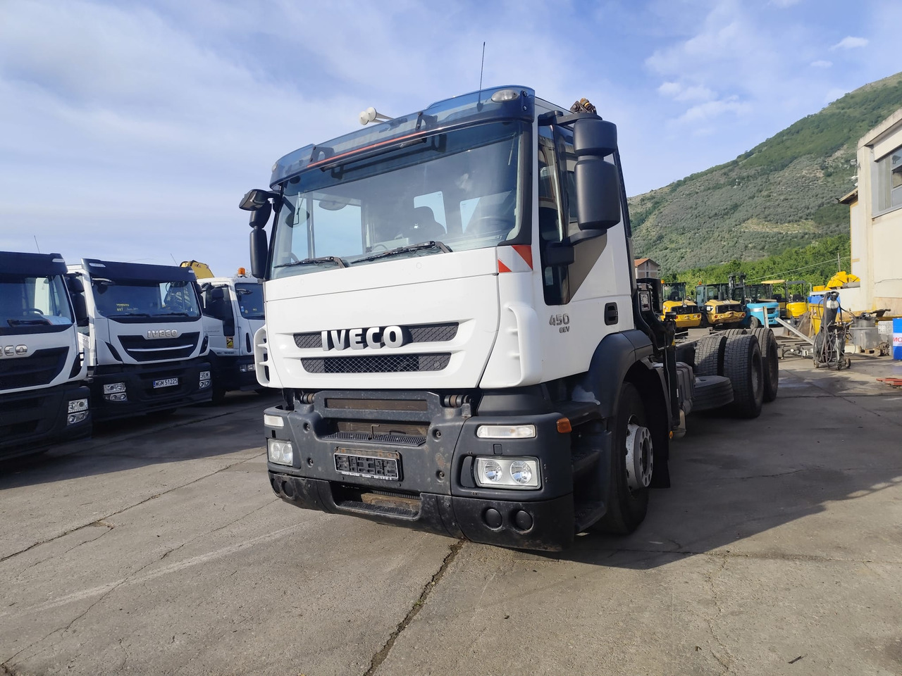IVECO STRALIS 260S45 - Kraanwagen: afbeelding 2 IVECO STRALIS 260S45 - Kraanwagen: afbeelding 2