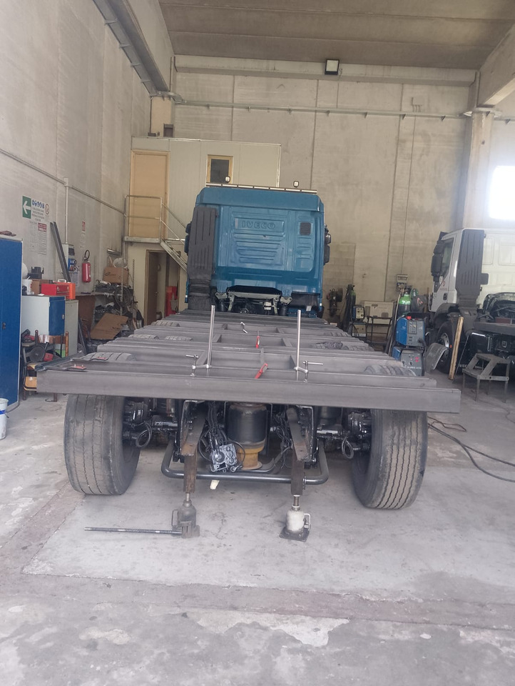 IVECO STRALIS 320S50 - Vrachtwagen met open laadbak: afbeelding 5 IVECO STRALIS 320S50 - Vrachtwagen met open laadbak: afbeelding 5