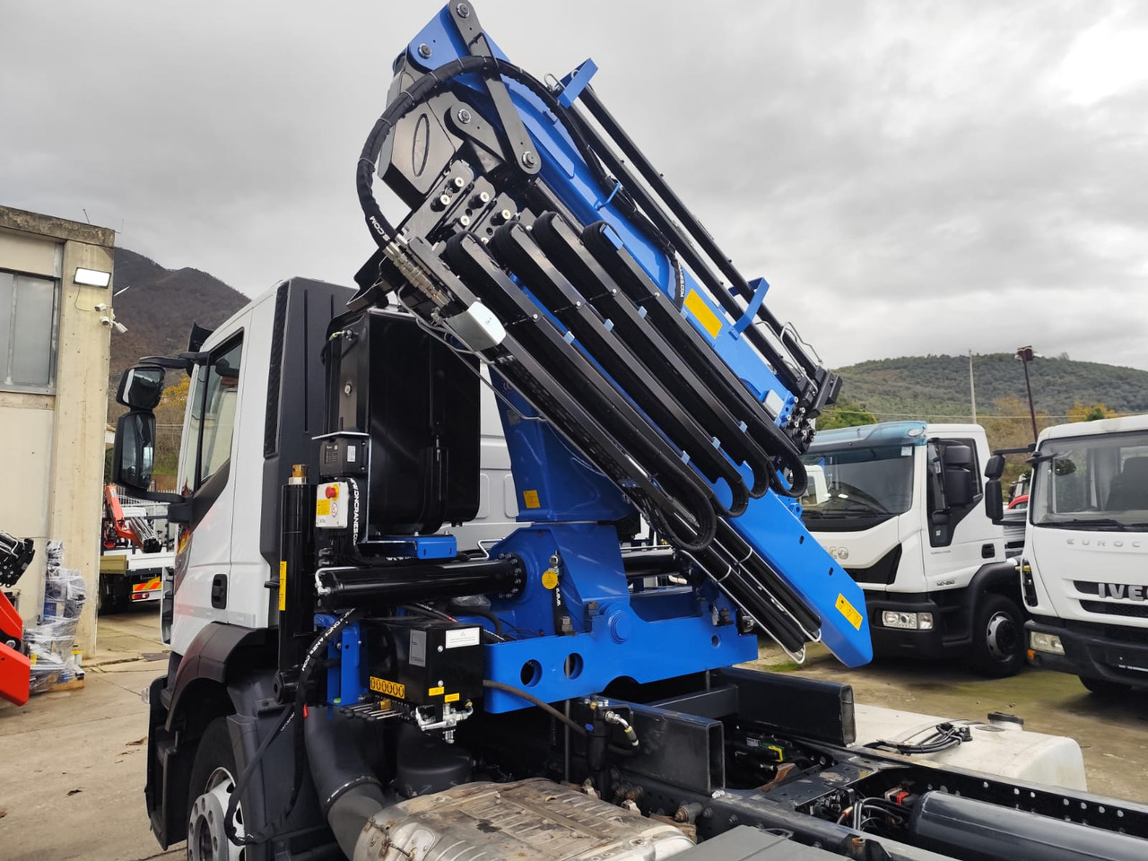 IVECO STRALIS AD 260S31 Y/P - Kipper vrachtwagen, Kraanwagen: afbeelding 4 IVECO STRALIS AD 260S31 Y/P - Kipper vrachtwagen, Kraanwagen: afbeelding 4