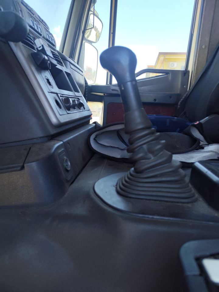 Kraanwagen IVECO STRALIS CUBE 190S33: afbeelding 27