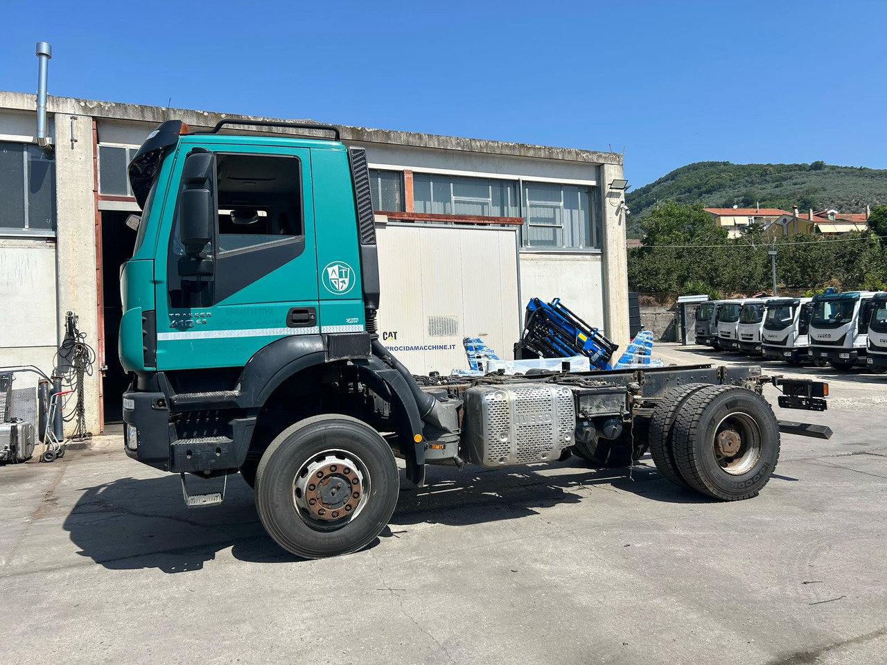 IVECO TRAKKER 190T41 - Chassis vrachtwagen: afbeelding 2 IVECO TRAKKER 190T41 - Chassis vrachtwagen: afbeelding 2