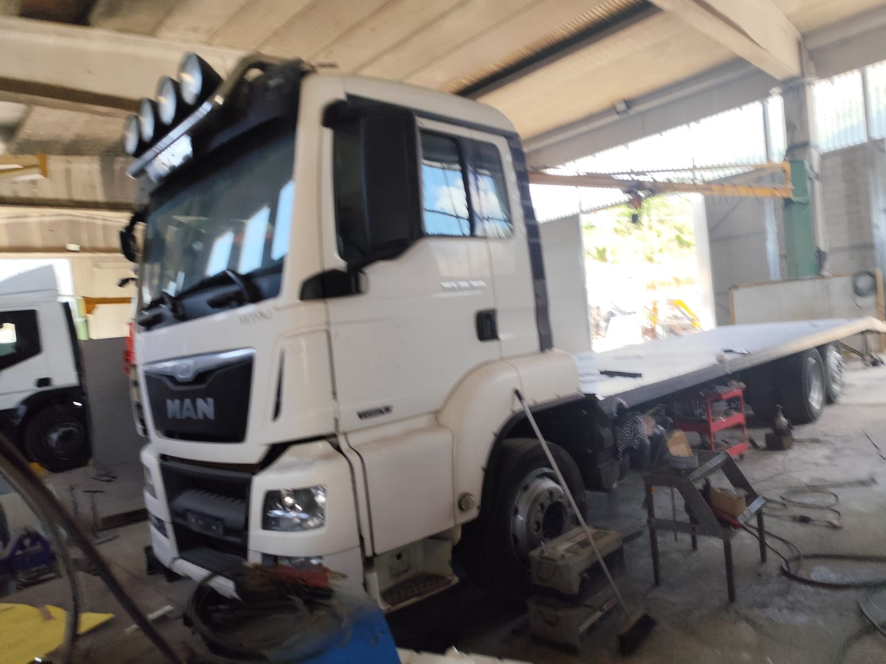 MAN TGS 26.360 - Vrachtwagen met open laadbak: afbeelding 1 MAN TGS 26.360 - Vrachtwagen met open laadbak: afbeelding 1