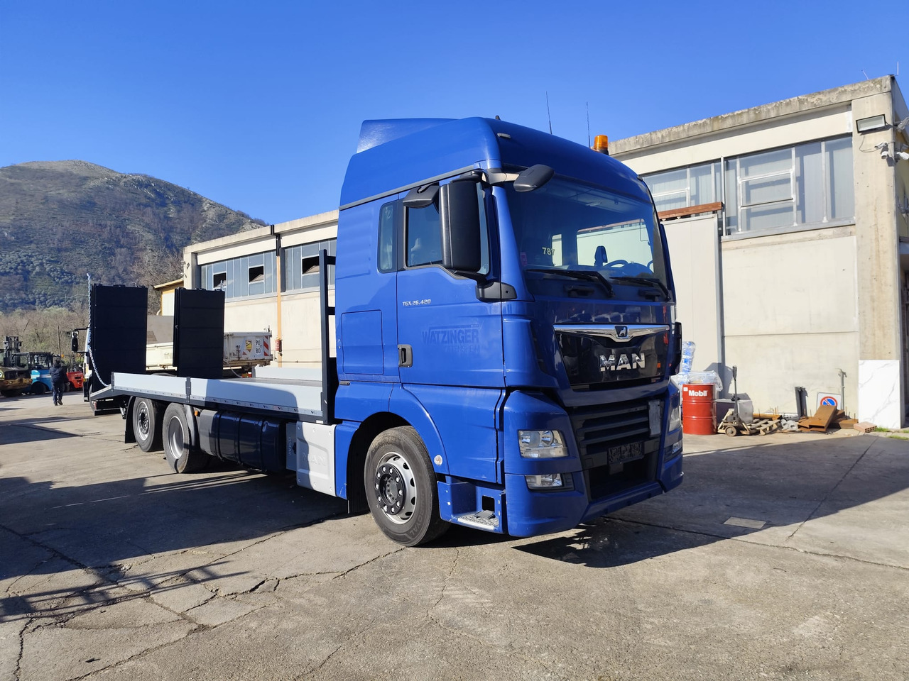 MAN TGX 26.420 - Vrachtwagen met open laadbak: afbeelding 1 MAN TGX 26.420 - Vrachtwagen met open laadbak: afbeelding 1