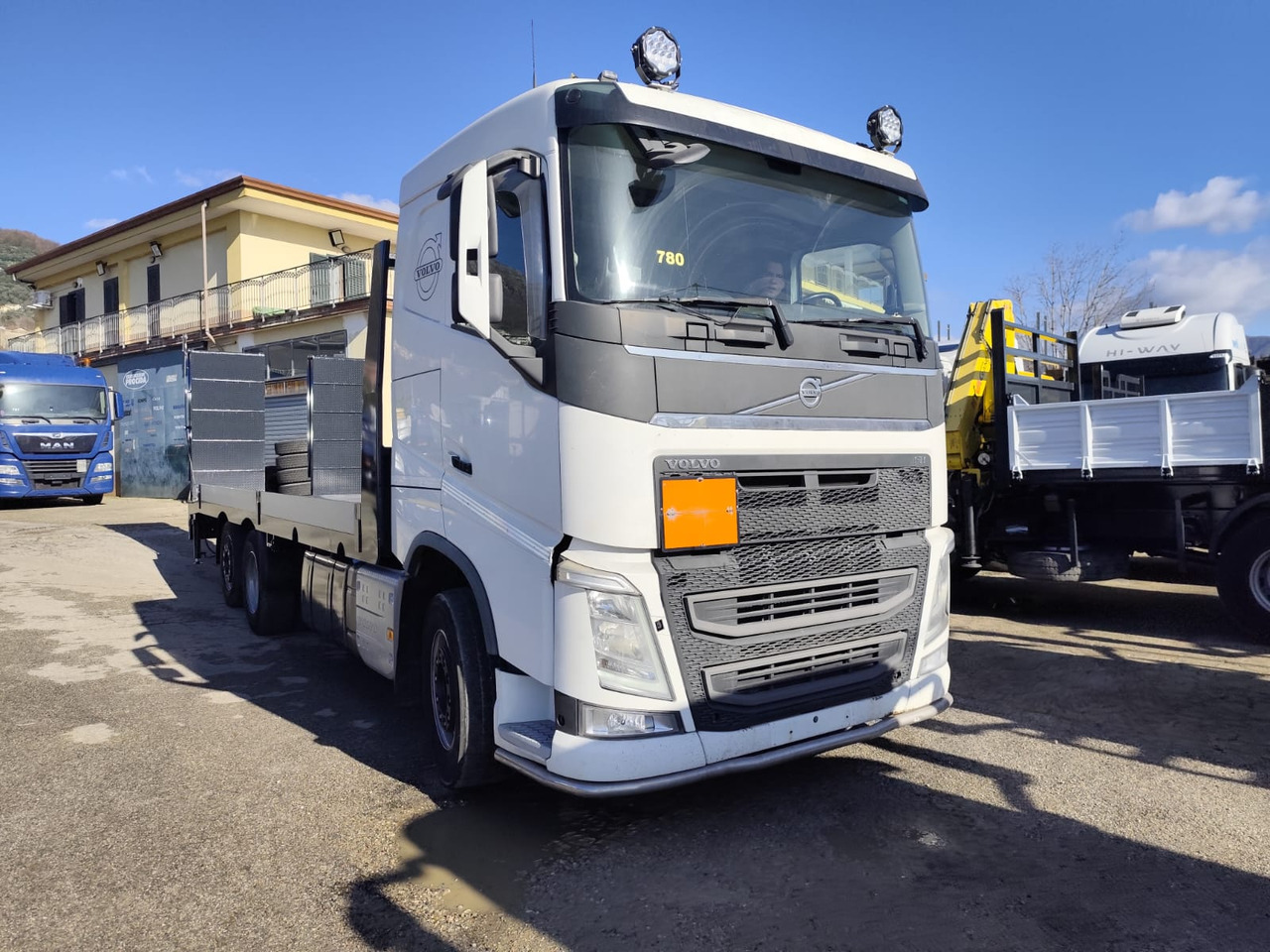 VOLVO FH 13.540 - Vrachtwagen met open laadbak: afbeelding 1 VOLVO FH 13.540 - Vrachtwagen met open laadbak: afbeelding 1