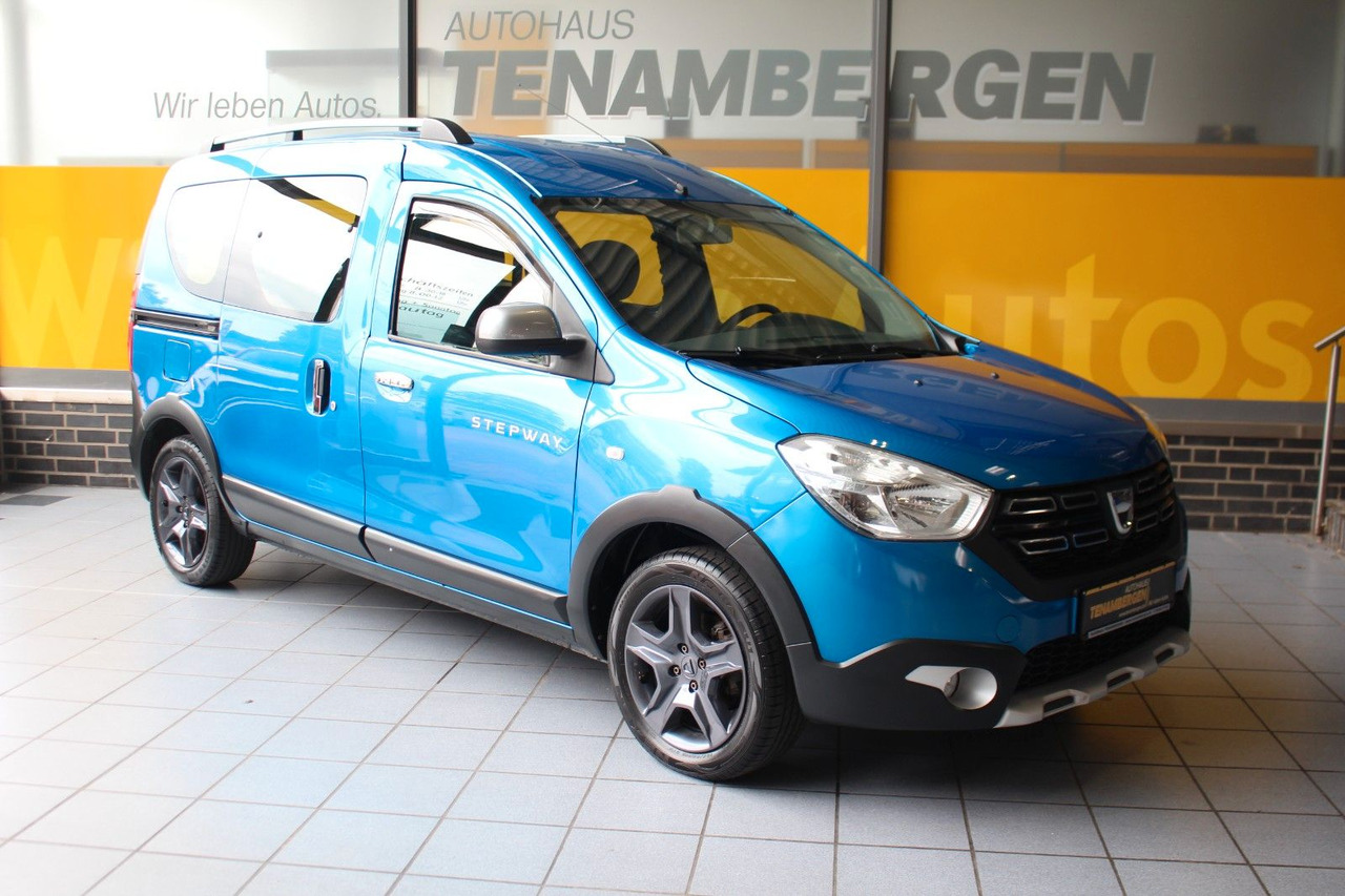 Dacia Dokker Stepway Celebration Navi Bluetooth AHK - Personenvervoer: afbeelding 1 Dacia Dokker Stepway Celebration Navi Bluetooth AHK - Personenvervoer: afbeelding 1