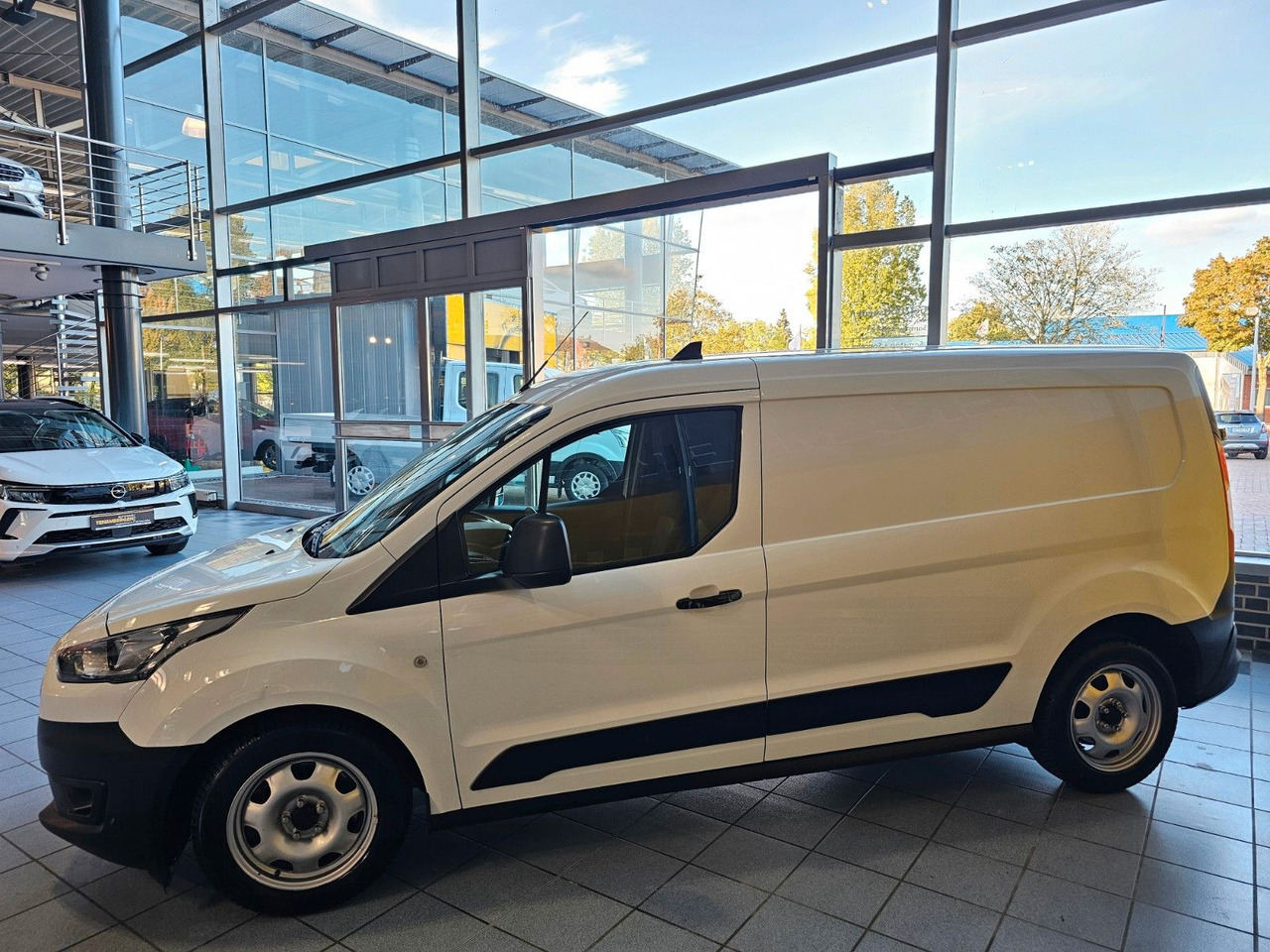 Ford Transit Connect Kasten lang - Personenwagen: afbeelding 4 Ford Transit Connect Kasten lang - Personenwagen: afbeelding 4