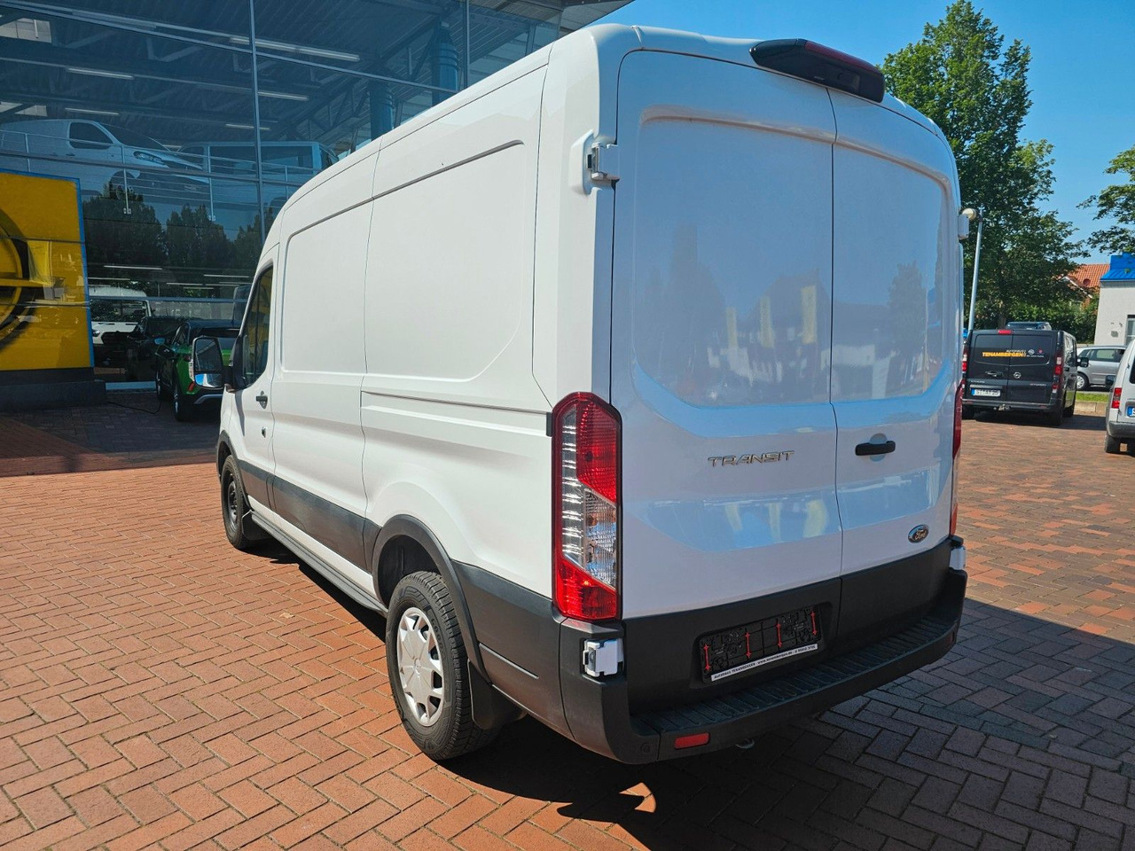 Ford Transit Kasten 350 L2H2 Trend Rückfahrkamera PDC - Gesloten bestelwagen: afbeelding 3 Ford Transit Kasten 350 L2H2 Trend Rückfahrkamera PDC - Gesloten bestelwagen: afbeelding 3