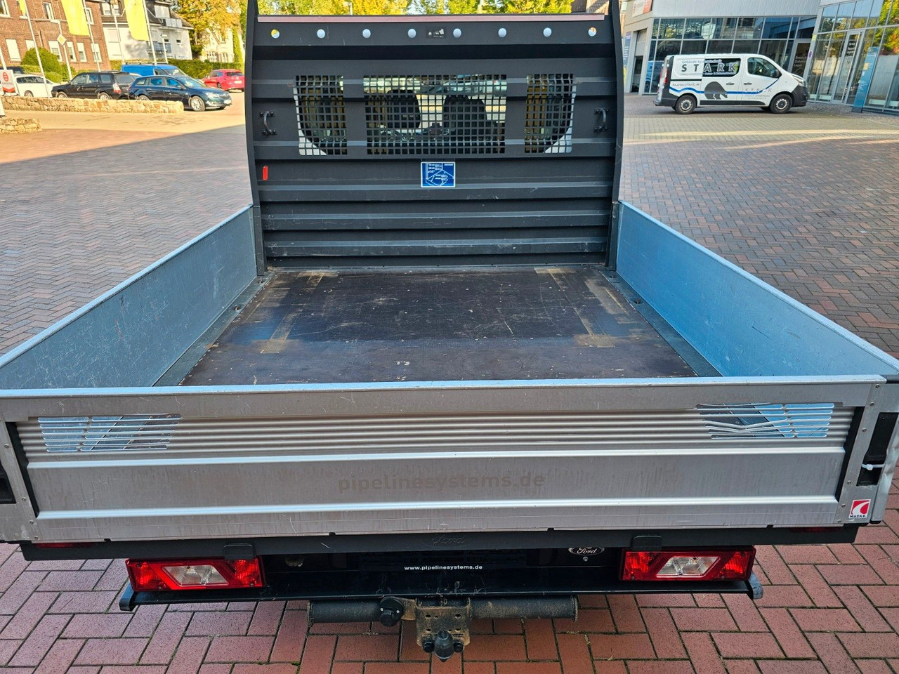 Ford Transit Pritsche 310 DoKa AHK Klima 7 Sitzer - Bestelwagen open laadbak, Bestelwagen met dubbele cabine: afbeelding 4 Ford Transit Pritsche 310 DoKa AHK Klima 7 Sitzer - Bestelwagen open laadbak, Bestelwagen met dubbele cabine: afbeelding 4