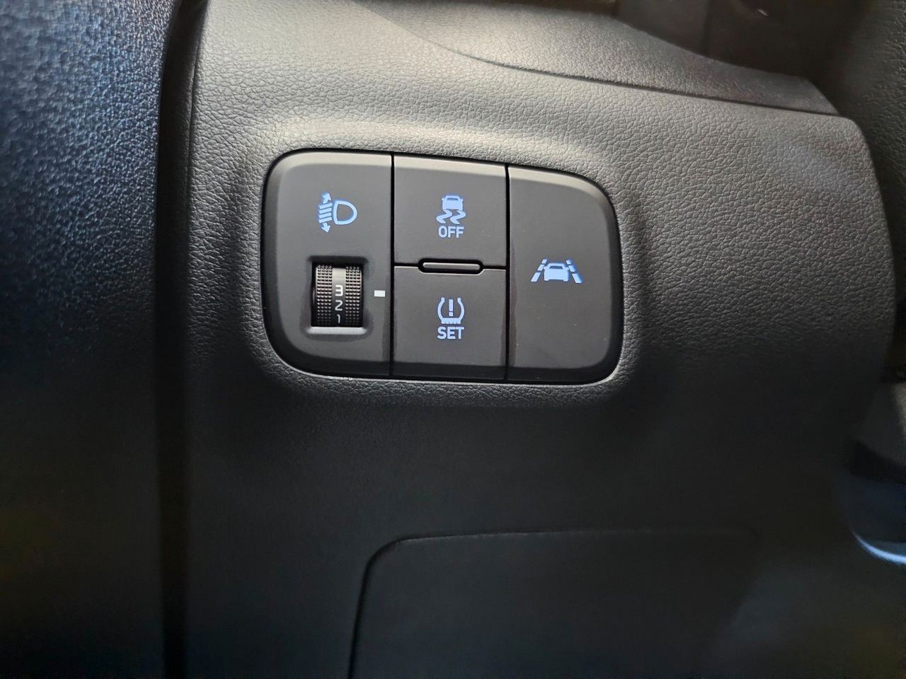 Personenwagen Hyundai i10 Trend AUTOMATIK SHZ PDC LenkrHzg DAB Spurhal: afbeelding 11