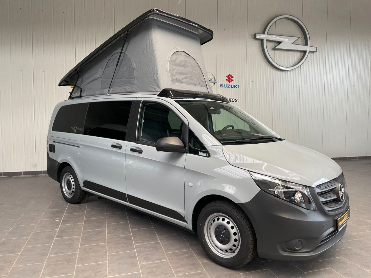 Mercedes-Benz Vito VanTourer Urban "Comfort" Camper Küche AHK - Buscamper: afbeelding 1 Mercedes-Benz Vito VanTourer Urban "Comfort" Camper Küche AHK - Buscamper: afbeelding 1