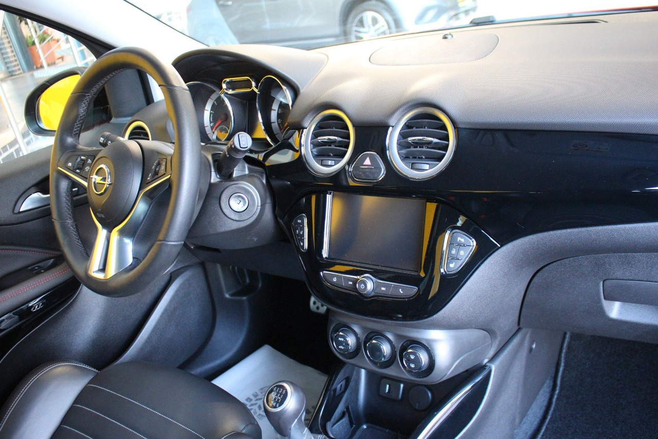 Opel Adam S Recaro Nappa Leder Dachspoiler SHZ - Personenwagen: afbeelding 5 Opel Adam S Recaro Nappa Leder Dachspoiler SHZ - Personenwagen: afbeelding 5