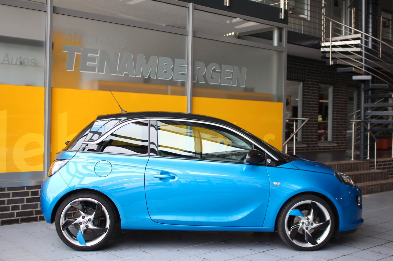 Opel Adam Slam 1.4 100 PS IntelliLink Sitzheizung 18" - Personenwagen: afbeelding 3 Opel Adam Slam 1.4 100 PS IntelliLink Sitzheizung 18" - Personenwagen: afbeelding 3