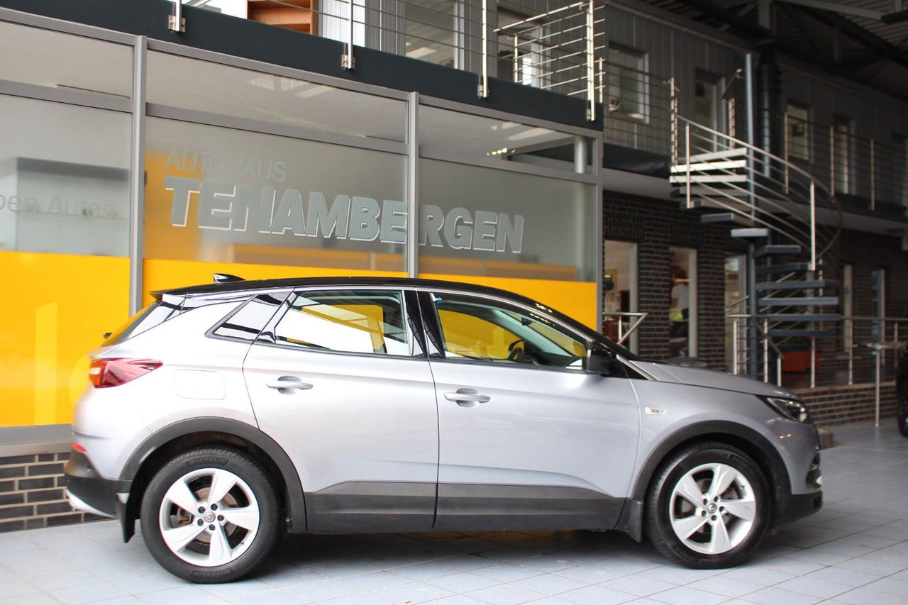 Opel Grandland (X) 2.0 Inno Kamera Keyless LED AHK - SUV: afbeelding 3 Opel Grandland (X) 2.0 Inno Kamera Keyless LED AHK - SUV: afbeelding 3