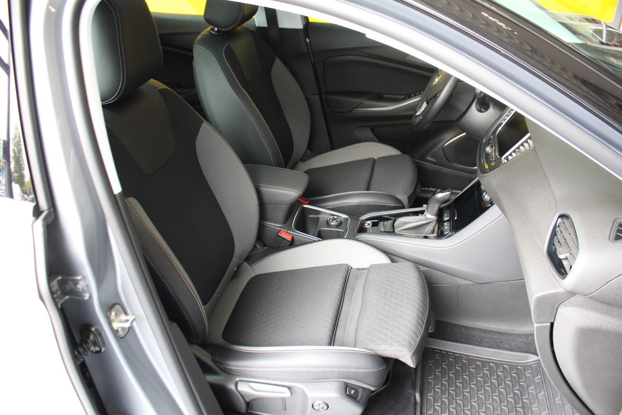Opel Grandland (X) 2.0 Inno Kamera Keyless LED AHK - SUV: afbeelding 5 Opel Grandland (X) 2.0 Inno Kamera Keyless LED AHK - SUV: afbeelding 5