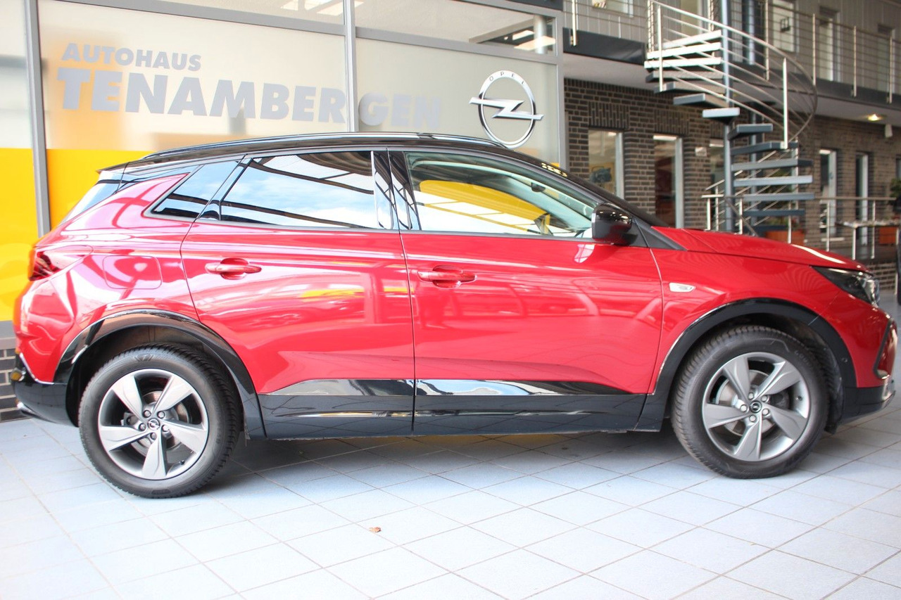 Opel Grandland X GS Line Kamera Navi LED PDC Sitzhzg - SUV: afbeelding 2 Opel Grandland X GS Line Kamera Navi LED PDC Sitzhzg - SUV: afbeelding 2