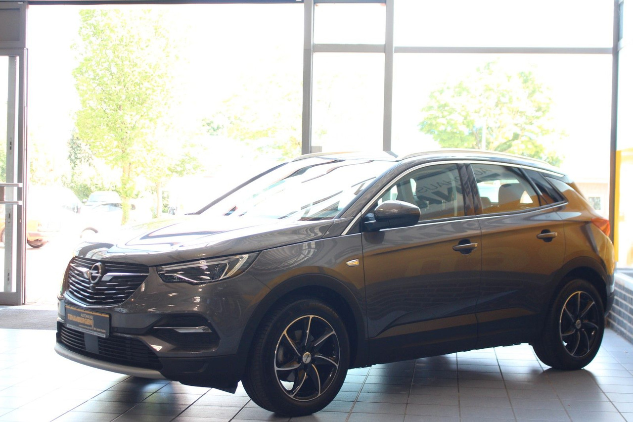 Opel Grandland (X) Innovation Kamera AHK Navi LED - SUV: afbeelding 4 Opel Grandland (X) Innovation Kamera AHK Navi LED - SUV: afbeelding 4