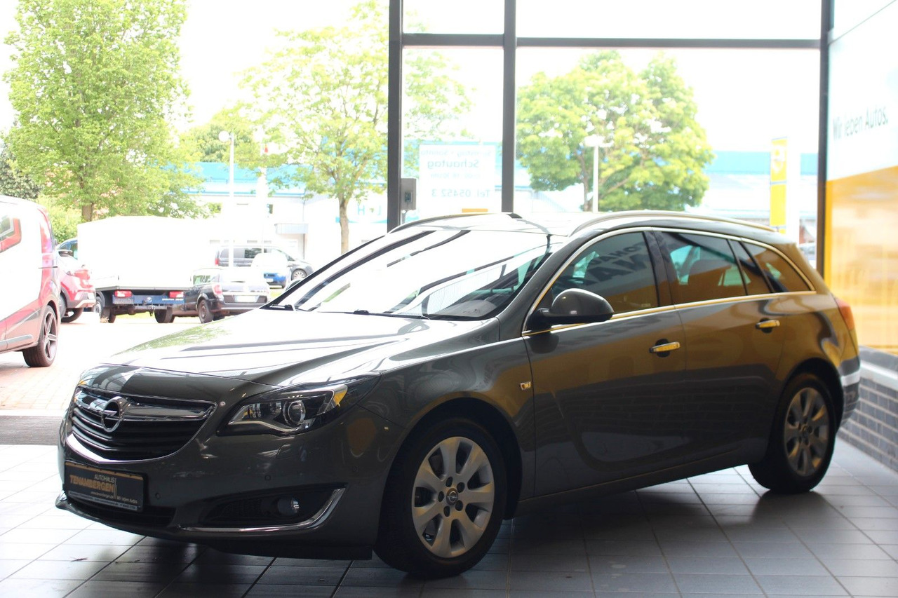 Opel Insignia A ST Innovation AHK Panodach OPC Line - Personenwagen: afbeelding 4 Opel Insignia A ST Innovation AHK Panodach OPC Line - Personenwagen: afbeelding 4