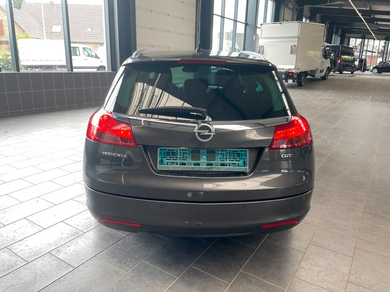 Opel Insignia A Sports Tourer 150 Jahre Opel AHK - Personenwagen: afbeelding 5 Opel Insignia A Sports Tourer 150 Jahre Opel AHK - Personenwagen: afbeelding 5