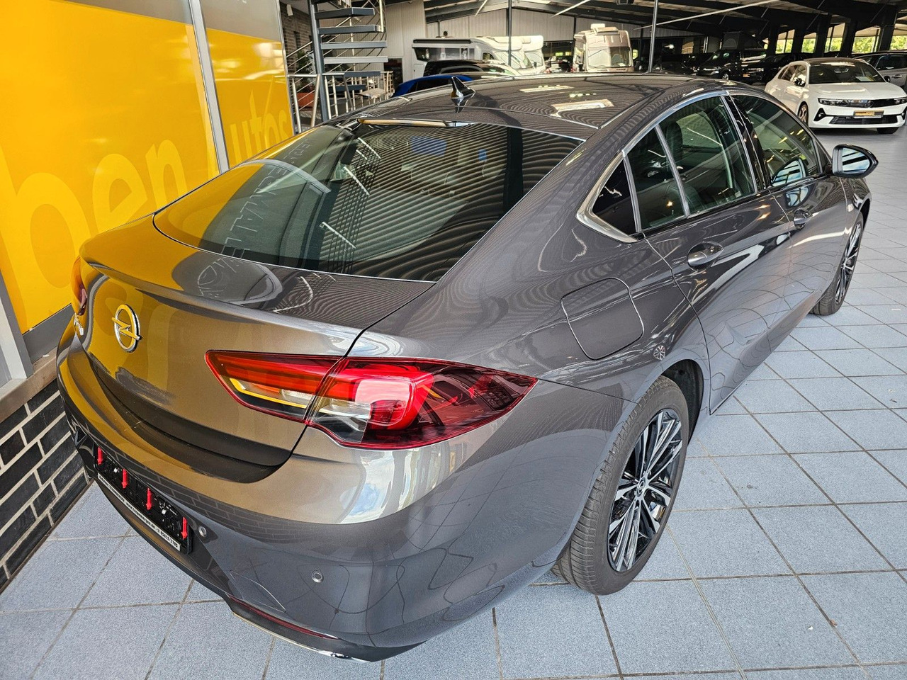 Opel Insignia B GS Elegance Memory Matrix SHZ Massage - Sedan: afbeelding 2 Opel Insignia B GS Elegance Memory Matrix SHZ Massage - Sedan: afbeelding 2