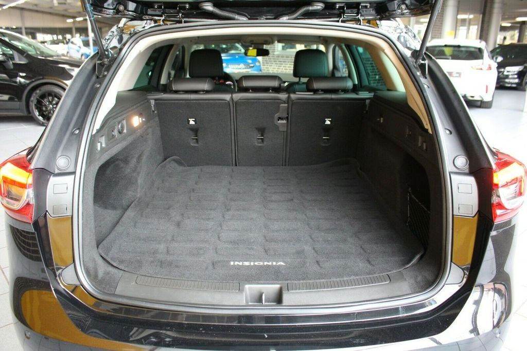 Stationwagen Opel Insignia B Sports Tourer 4x4 INNOVATION: afbeelding 17