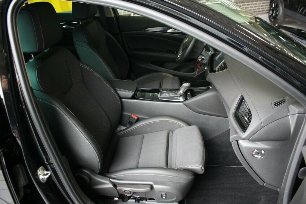 Stationwagen Opel Insignia B Sports Tourer 4x4 INNOVATION: afbeelding 10