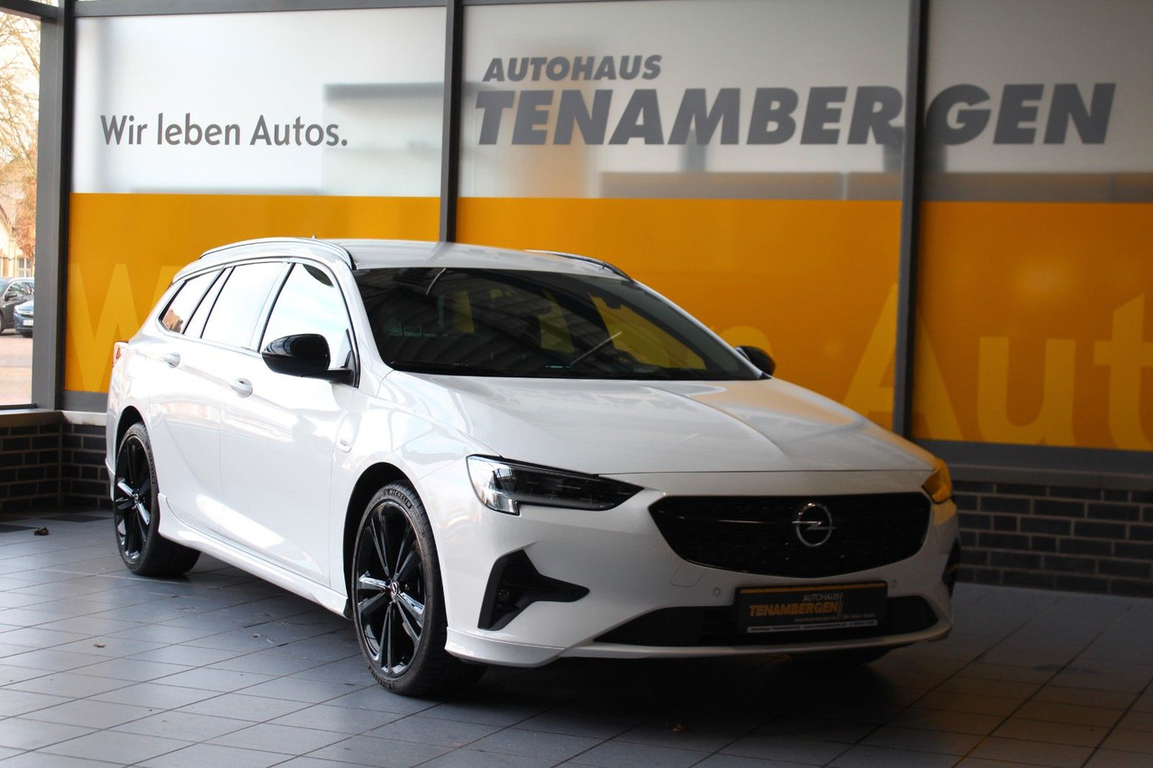 Opel Insignia B Sports Tourer Ultimate 4x4 AHK ACC - Personenwagen: afbeelding 2 Opel Insignia B Sports Tourer Ultimate 4x4 AHK ACC - Personenwagen: afbeelding 2