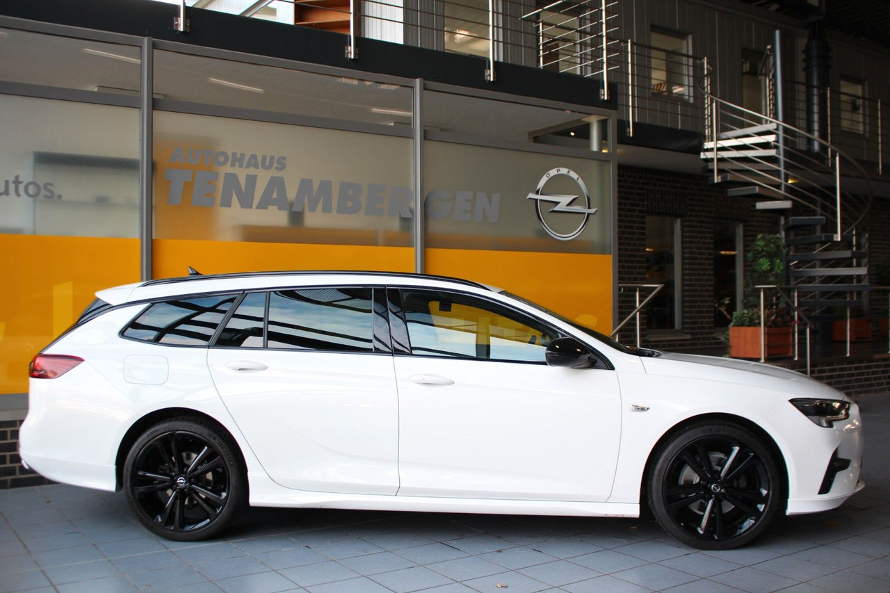 Opel Insignia B Sports Tourer Ultimate 4x4 AHK ACC - Personenwagen: afbeelding 3 Opel Insignia B Sports Tourer Ultimate 4x4 AHK ACC - Personenwagen: afbeelding 3
