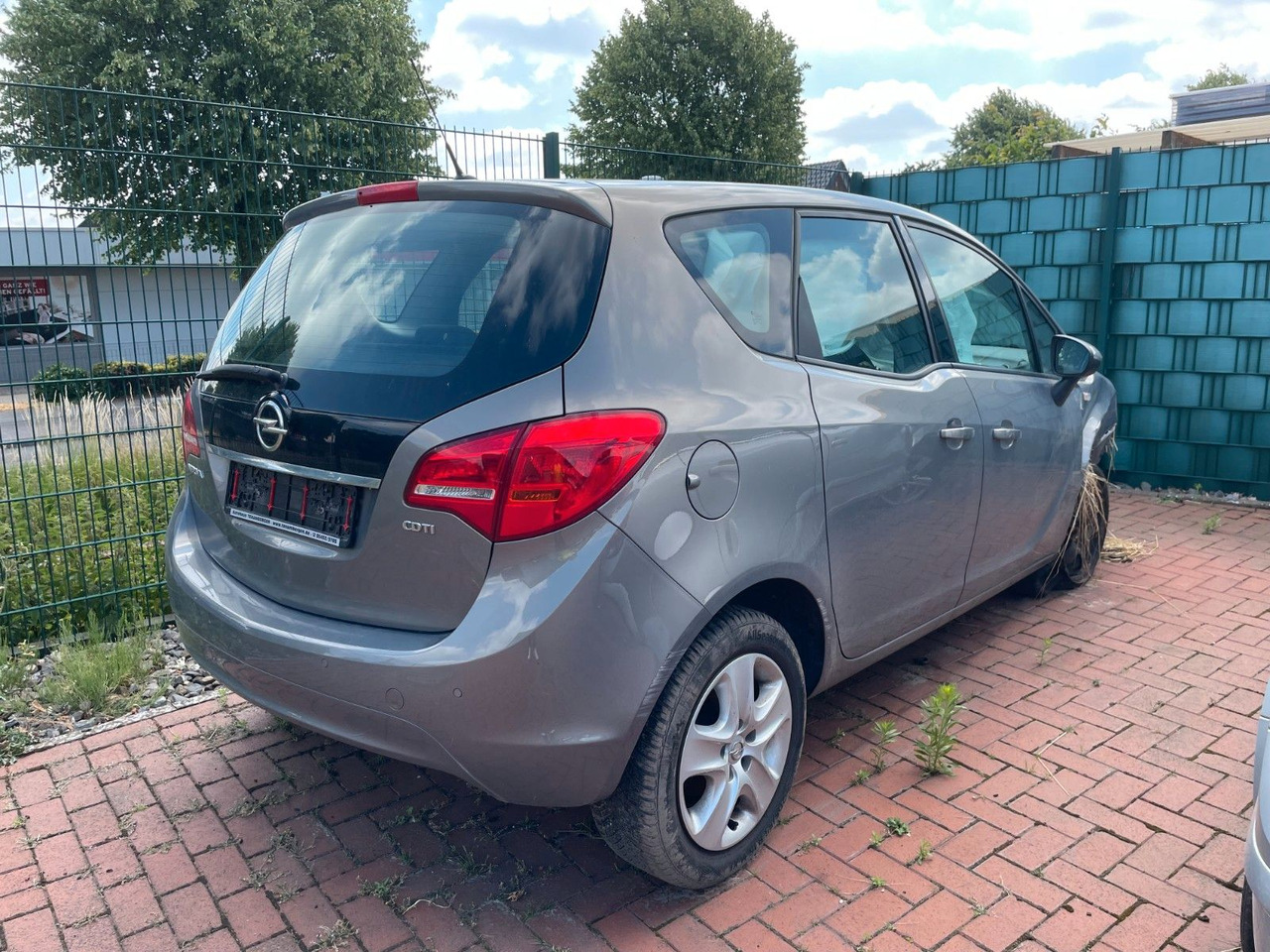 Opel Meriva B Edition - Personenvervoer: afbeelding 2 Opel Meriva B Edition - Personenvervoer: afbeelding 2
