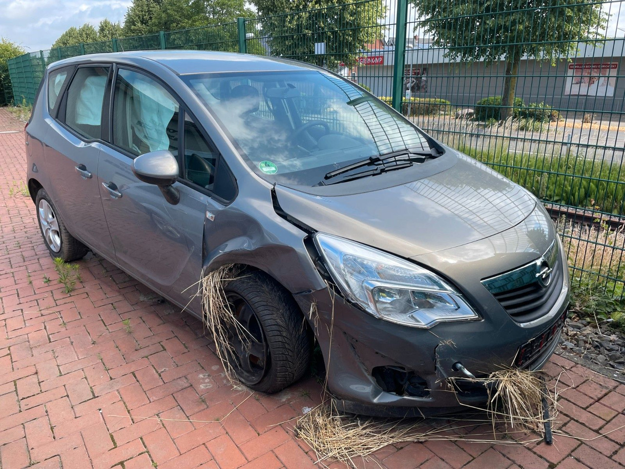 Opel Meriva B Edition - Personenvervoer: afbeelding 1 Opel Meriva B Edition - Personenvervoer: afbeelding 1