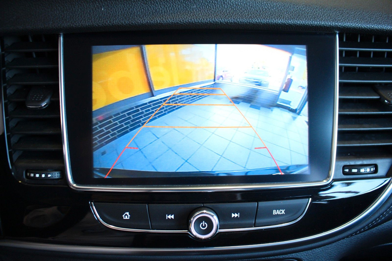 Opel Mokka X Innovation 4x4 Kamera Keyless LED AHK - SUV: afbeelding 5 Opel Mokka X Innovation 4x4 Kamera Keyless LED AHK - SUV: afbeelding 5