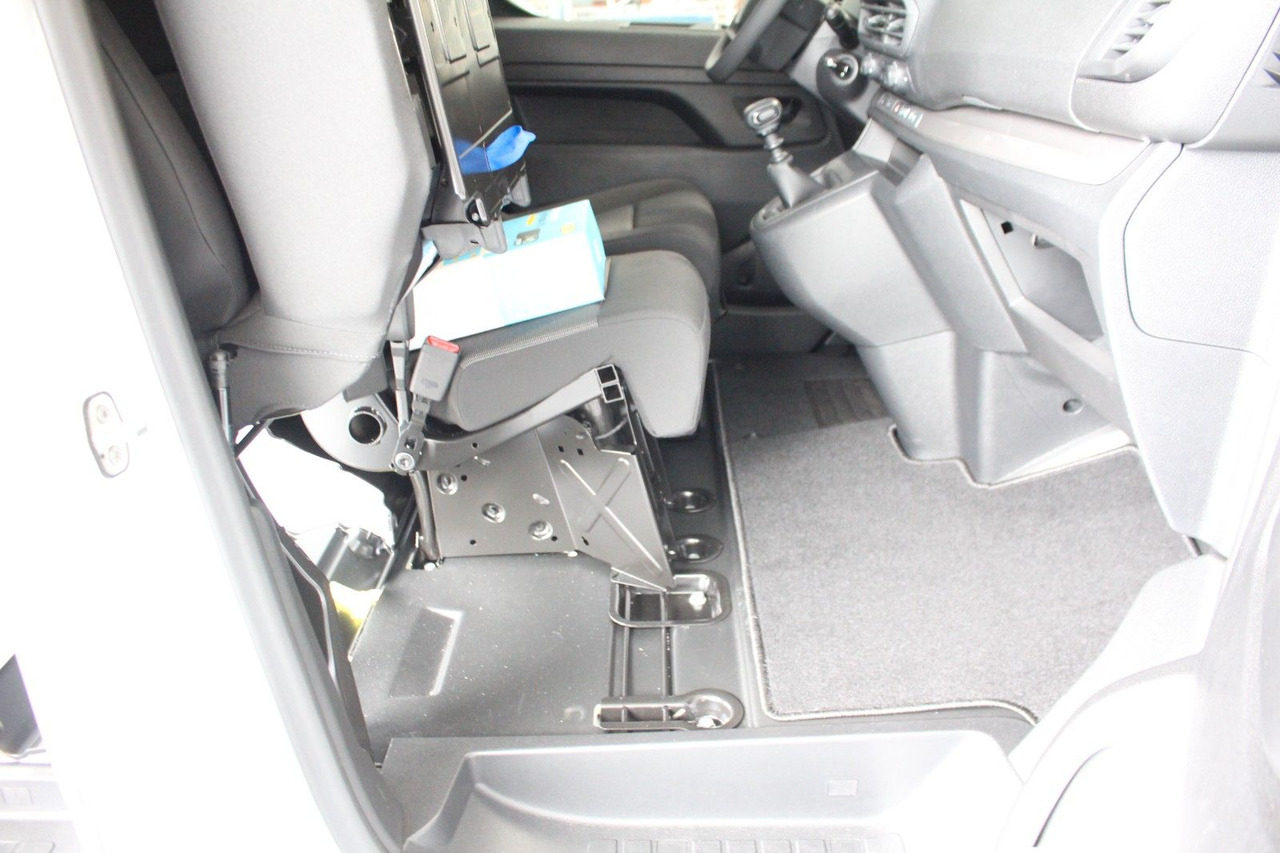 Kleine bestelwagen Opel Vivaro Lang Klima Kamera Bluetooth: afbeelding 14