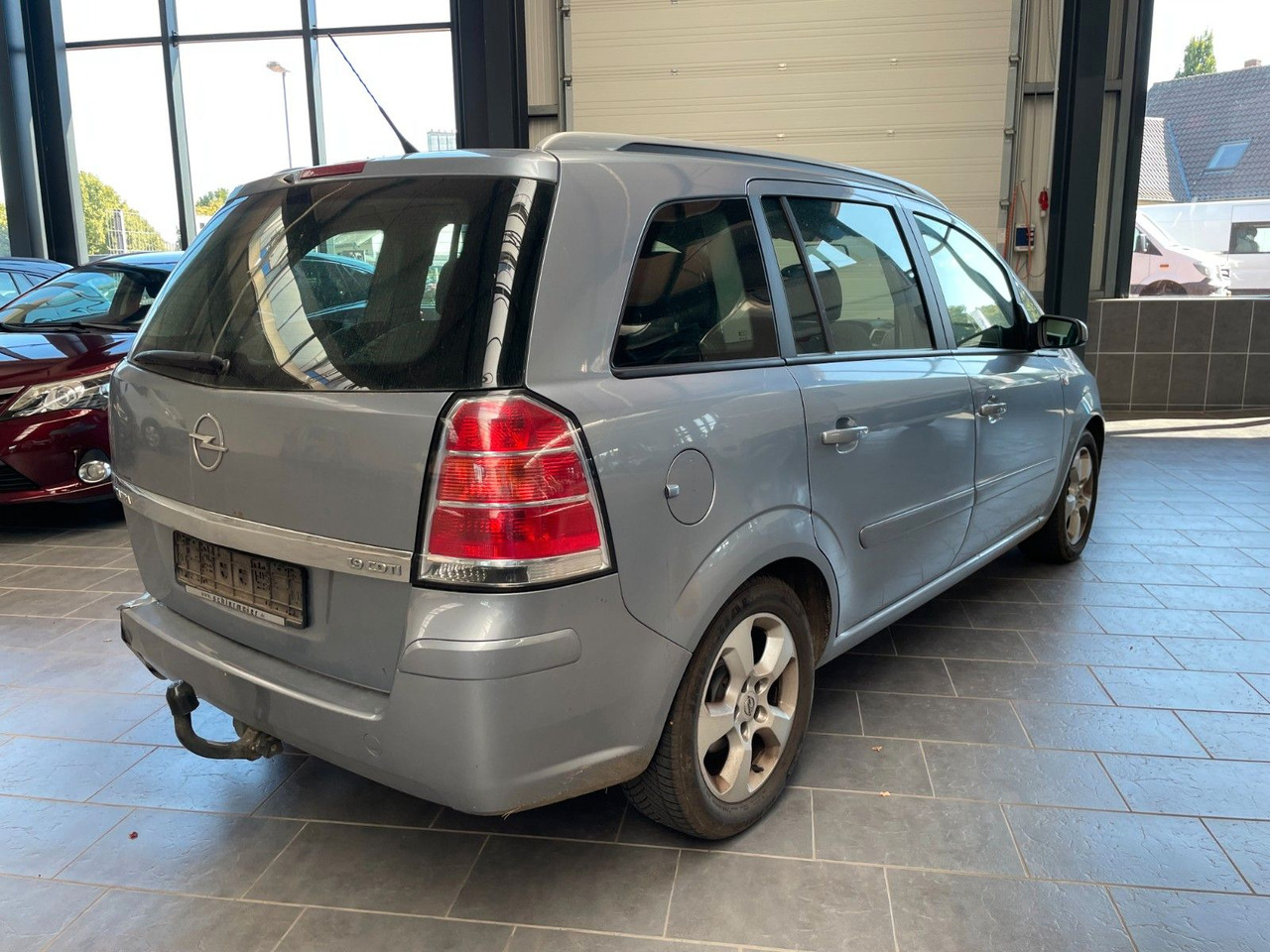 Opel Zafira B Edition - Personenvervoer: afbeelding 3 Opel Zafira B Edition - Personenvervoer: afbeelding 3