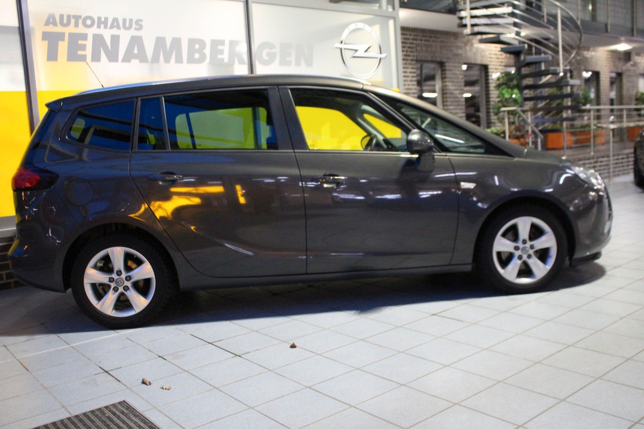 Opel Zafira C Tourer Style PDC Sitz u.Lenkradheizung - Personenvervoer: afbeelding 3 Opel Zafira C Tourer Style PDC Sitz u.Lenkradheizung - Personenvervoer: afbeelding 3