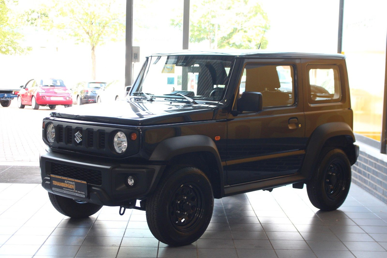 Suzuki Jimny zuschaltbarer Allradantrieb Allgrip - SUV: afbeelding 4 Suzuki Jimny zuschaltbarer Allradantrieb Allgrip - SUV: afbeelding 4