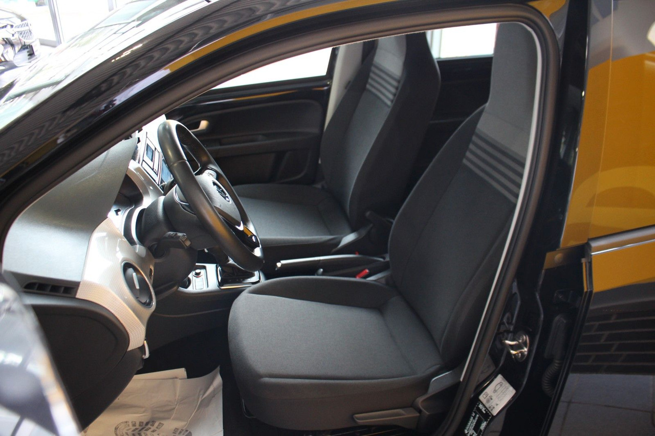 Volkswagen up! e-up! Max Kamera Sitzheizung DAB+ - Personenwagen: afbeelding 5 Volkswagen up! e-up! Max Kamera Sitzheizung DAB+ - Personenwagen: afbeelding 5