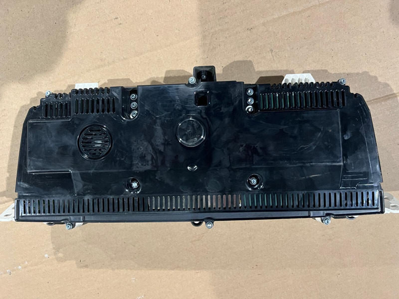 Continental FH4 - Instrumentenpaneel: afbeelding 4 Continental FH4 - Instrumentenpaneel: afbeelding 4