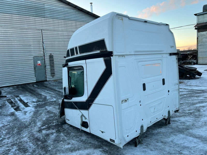 Mercedes-Benz Actros MP4 - Cabine en interieur: afbeelding 4 Mercedes-Benz Actros MP4 - Cabine en interieur: afbeelding 4