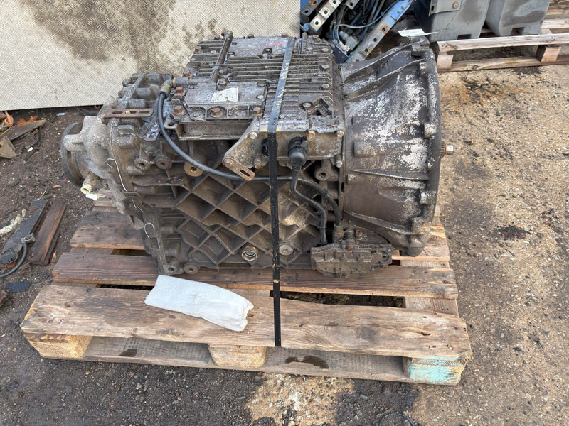 Volvo ATO3112D - Versnellingsbak: afbeelding 2 Volvo ATO3112D - Versnellingsbak: afbeelding 2