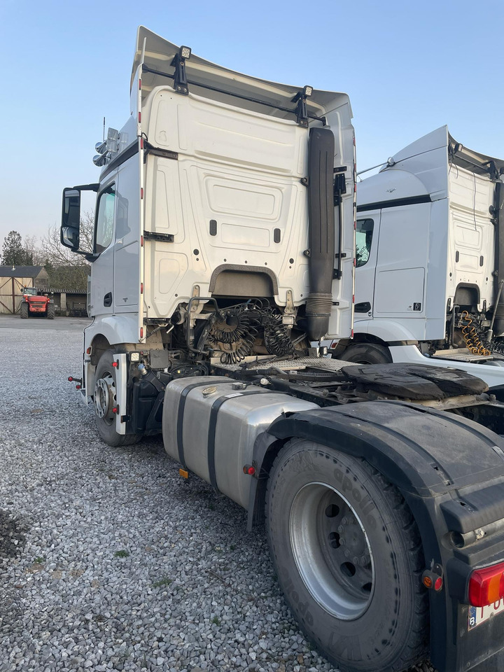 Mercedes-beenz actros - Trekker: afbeelding 4 Mercedes-beenz actros - Trekker: afbeelding 4