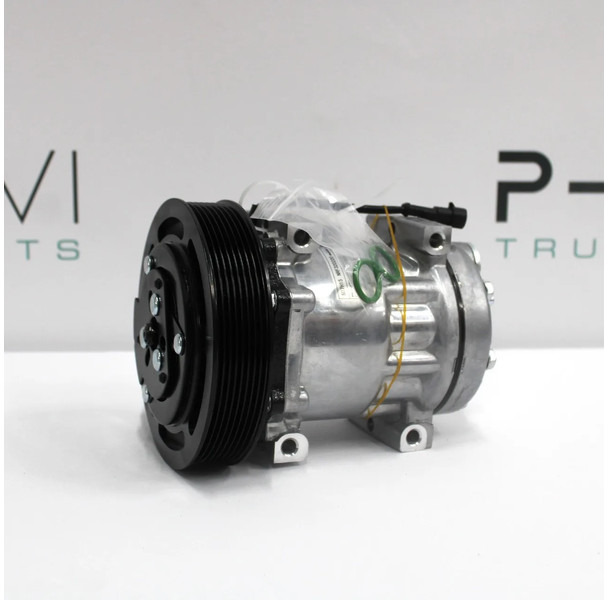 DAF XF106 Airco Compressor 2046604 - Airco compressor voor Vrachtwagen: afbeelding 1 DAF XF106 Airco Compressor 2046604 - Airco compressor voor Vrachtwagen: afbeelding 1