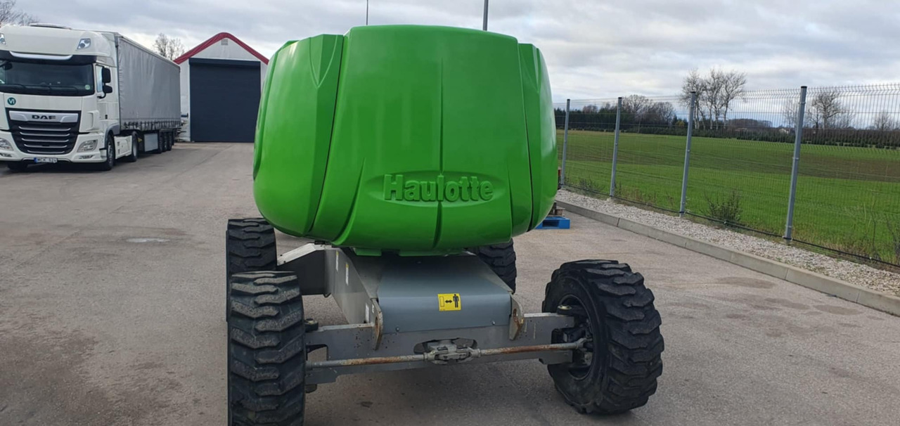 HAULOTTE HA16SPX 4WD - Knikarmhoogwerker: afbeelding 4 HAULOTTE HA16SPX 4WD - Knikarmhoogwerker: afbeelding 4