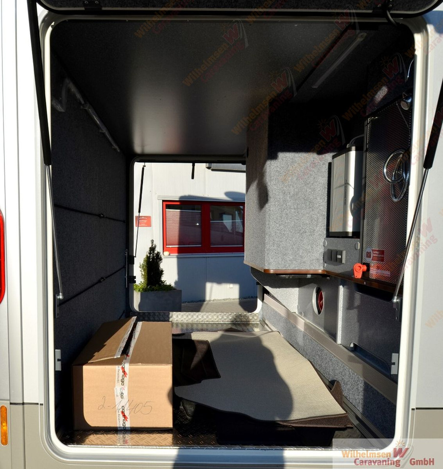 Carthago chic s-plus I 50 LE Hubstützen| Fahrassi.|Komfo. - Integraal camper: afbeelding 4 Carthago chic s-plus I 50 LE Hubstützen| Fahrassi.|Komfo. - Integraal camper: afbeelding 4