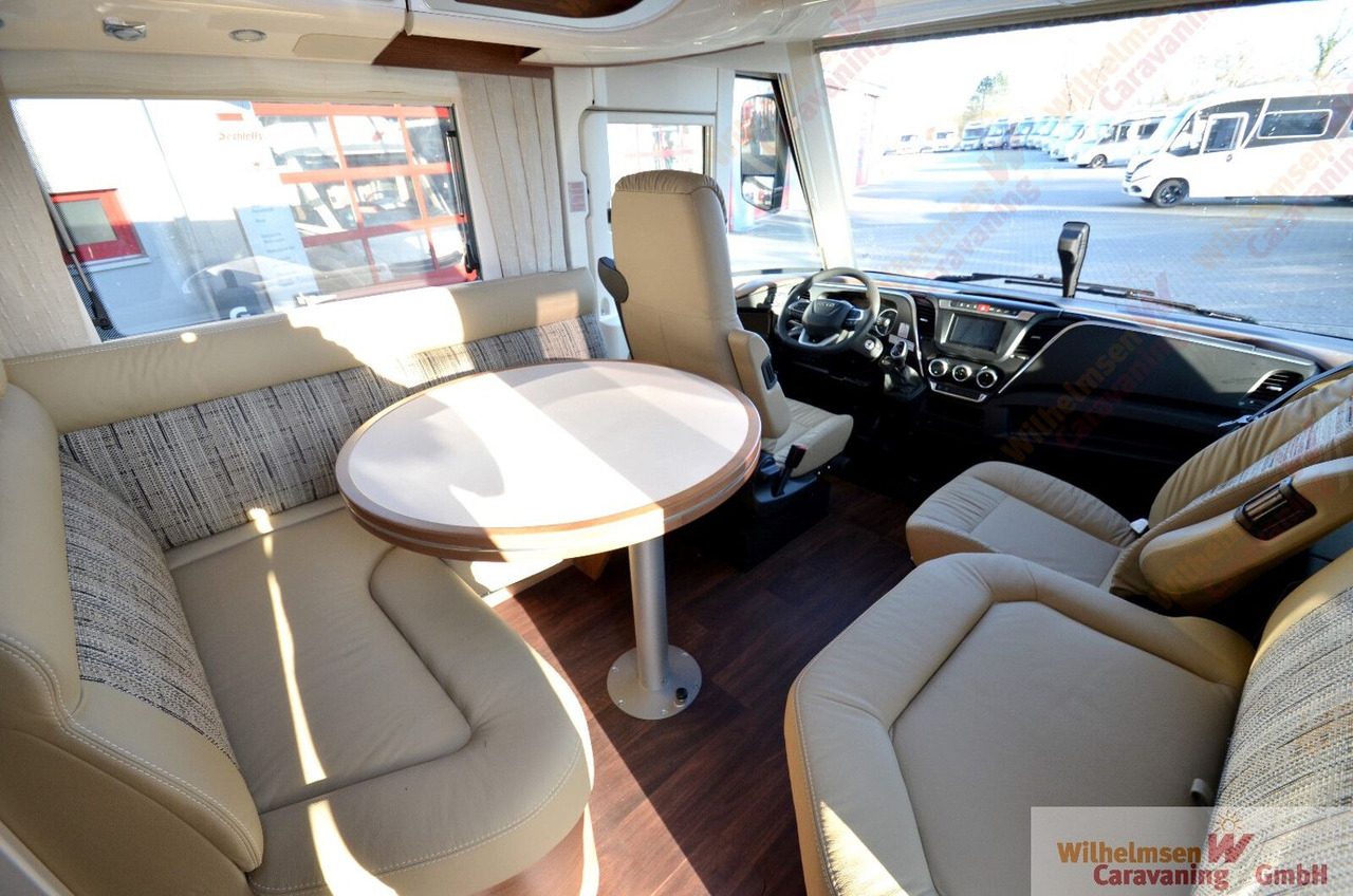 Carthago chic s-plus I 50 LE Hubstützen| Fahrassi.|Komfo. - Integraal camper: afbeelding 5 Carthago chic s-plus I 50 LE Hubstützen| Fahrassi.|Komfo. - Integraal camper: afbeelding 5