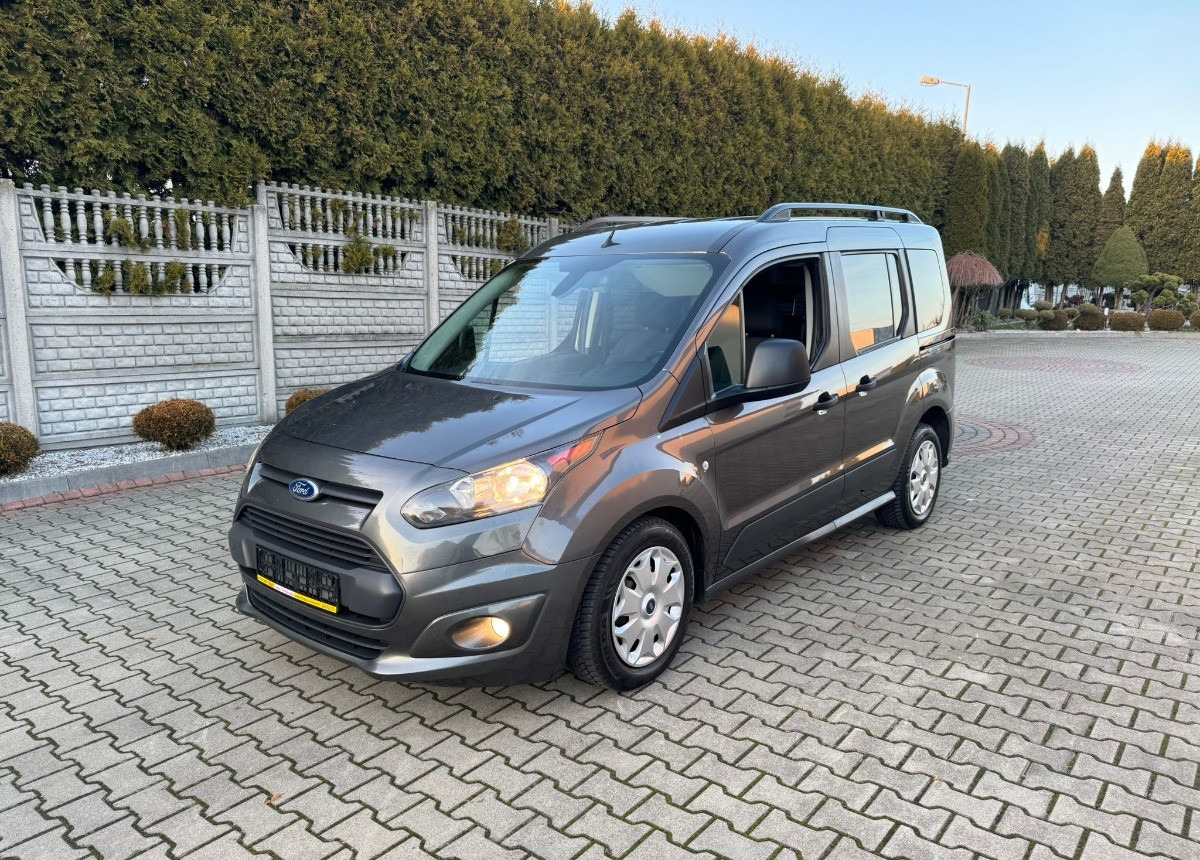 Ford Tourneo Connect Bogato doposażony I Lakier 100 Bezwypadkowy - Minibus, Personenvervoer: afbeelding 2 Ford Tourneo Connect Bogato doposażony I Lakier 100 Bezwypadkowy - Minibus, Personenvervoer: afbeelding 2