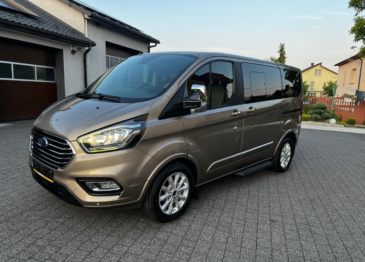 Ford Tourneo Custom Ford Turneo Tytanium X Sprowadzony Zarejstrowany - Minibus, Personenvervoer: afbeelding 5 Ford Tourneo Custom Ford Turneo Tytanium X Sprowadzony Zarejstrowany - Minibus, Personenvervoer: afbeelding 5