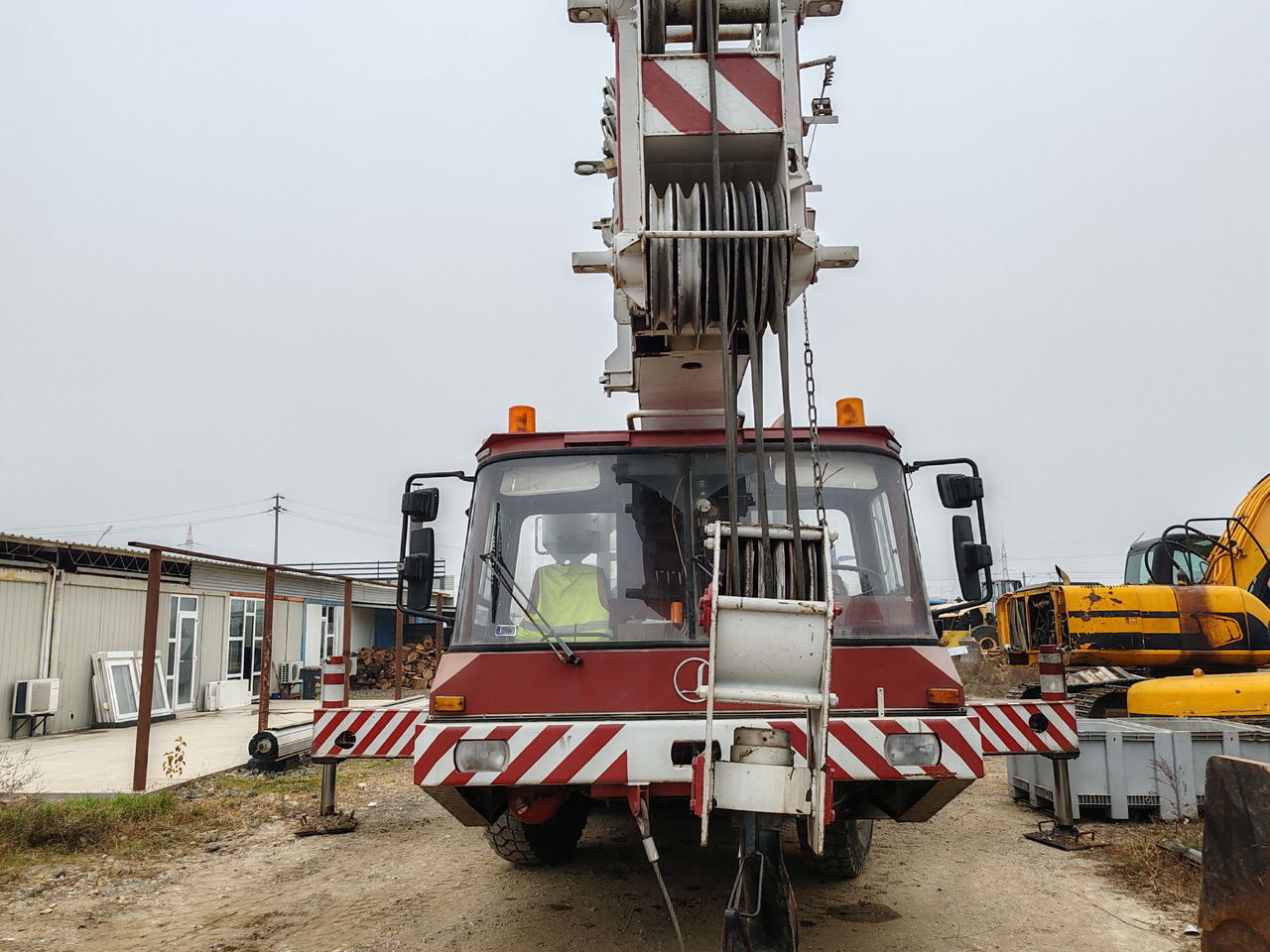 Bumar DST0402 - Mobiele kraan: afbeelding 2 Bumar DST0402 - Mobiele kraan: afbeelding 2
